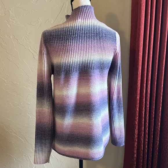ABSOLUTELY BRAND NEW NEVER WORN beautiful pink and purple mock neck sweater - Picture 3 of 5